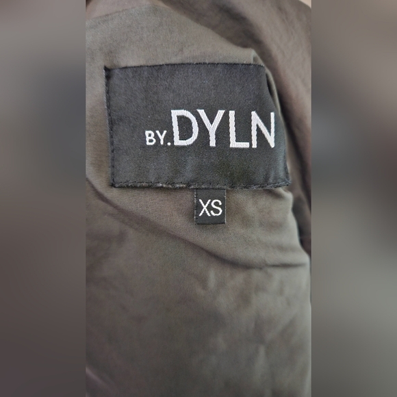 BY.DYLN Zach Utility Nylon Jacket in Coal/olive green. Size Small - Picture 7 of 16